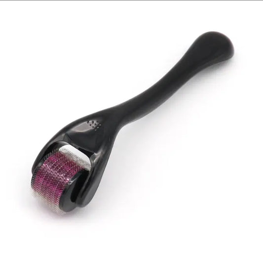 1PCS/2PCS （Purple Roller）Derma Roller 0.5MM Microneedling Roller for Women and Men 540 Titanium Derma Roller for Hair and Beard Microneedle Roller Dermaroller